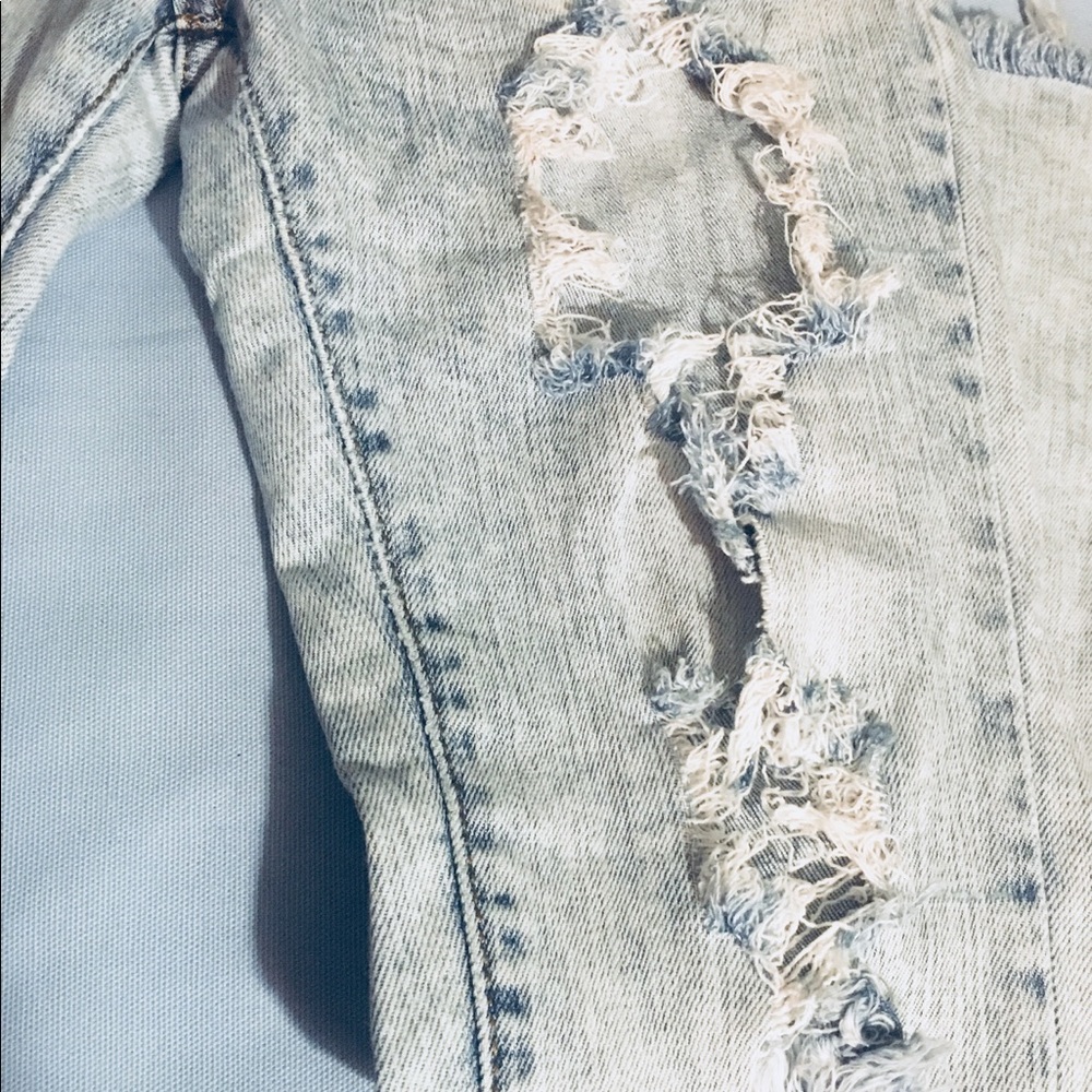 MACHINE Distressed & Ripped Jeans - Picture 4 of 7